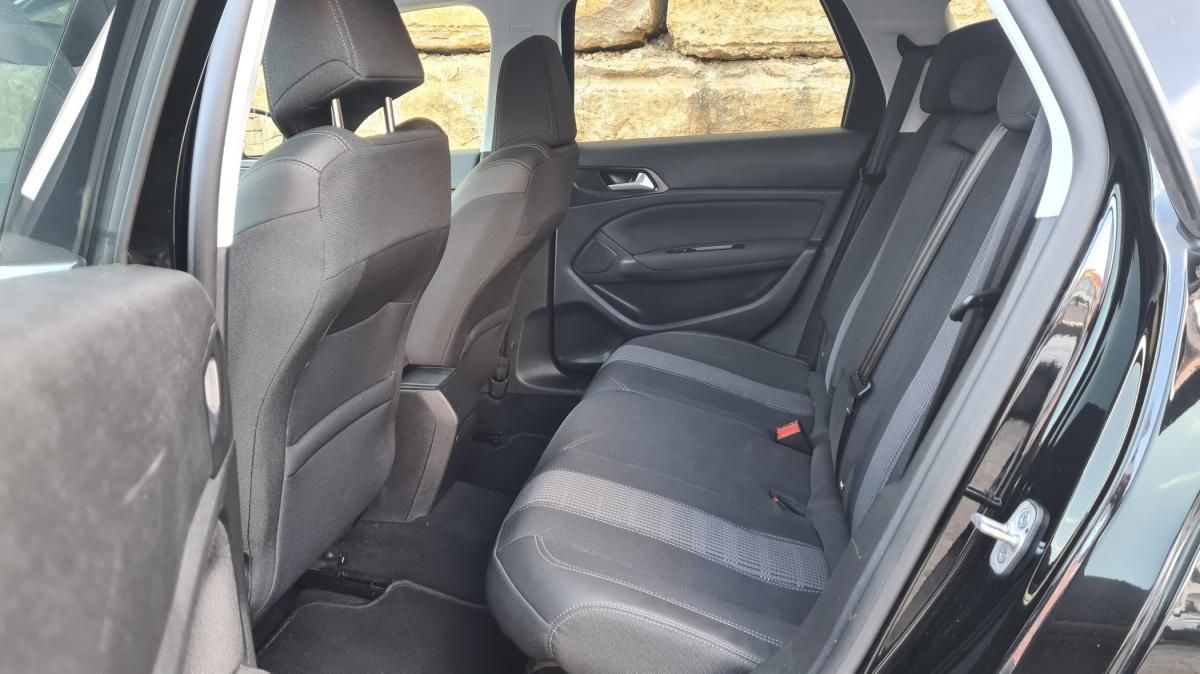 peugeot-308-sw-2020-diesel-1499cc