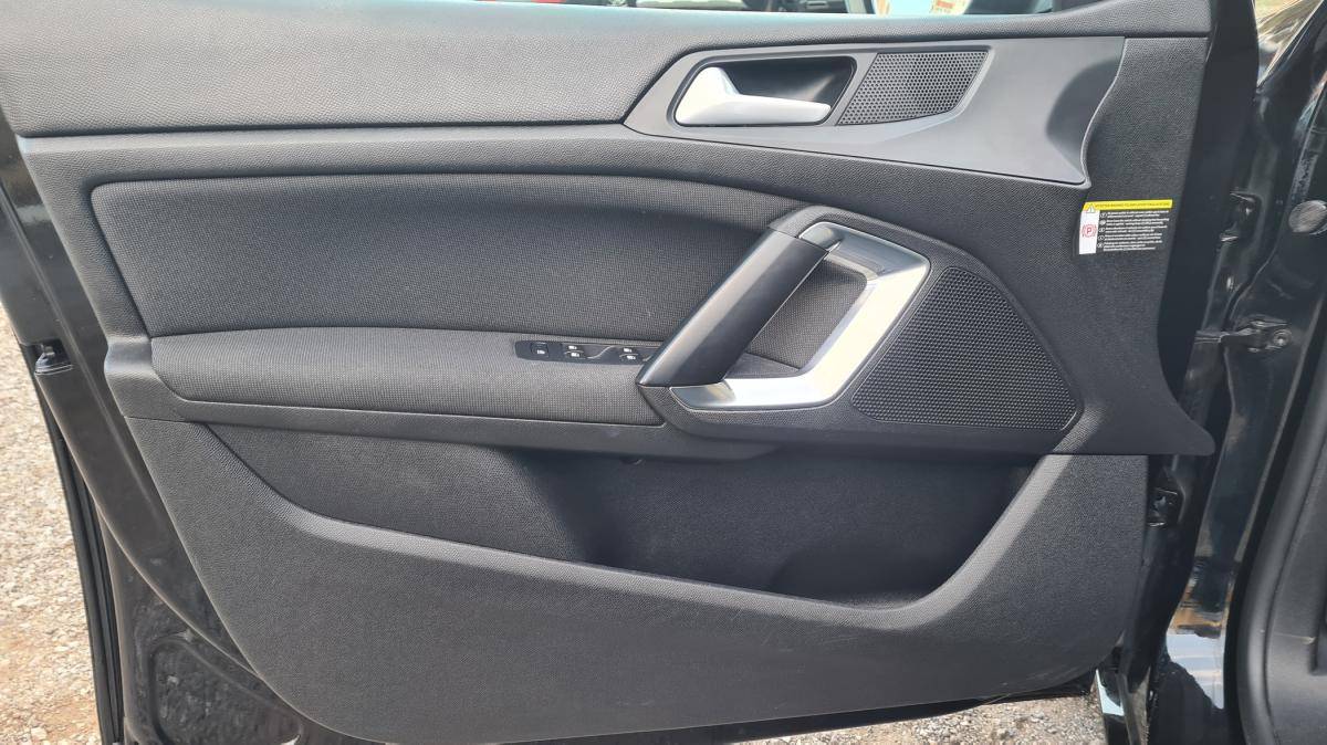 peugeot-308-sw-2020-diesel-1499cc