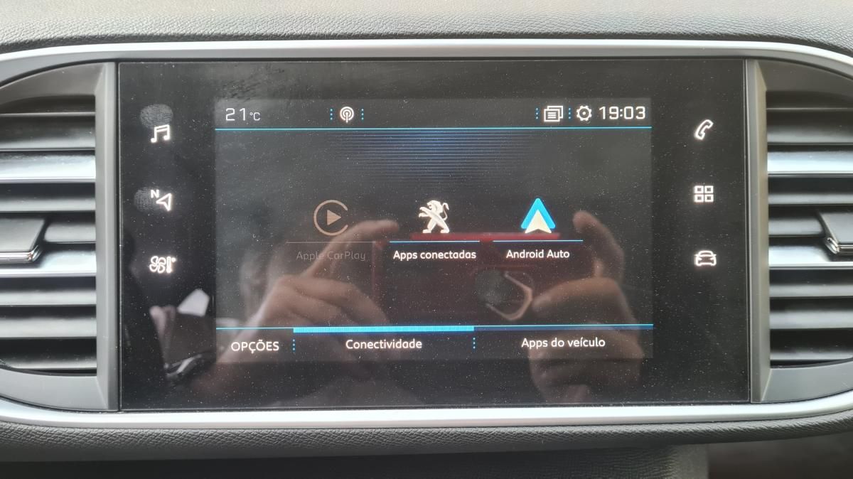 peugeot-308-sw-2020-diesel-1499cc
