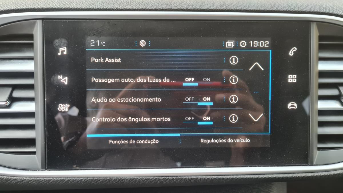 peugeot-308-sw-2020-diesel-1499cc