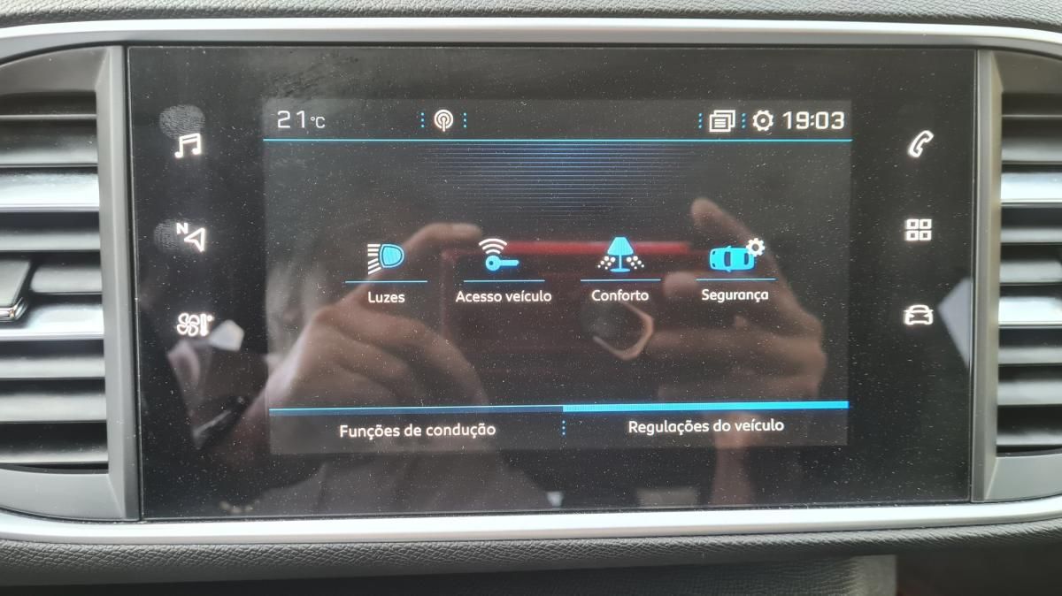 peugeot-308-sw-2020-diesel-1499cc