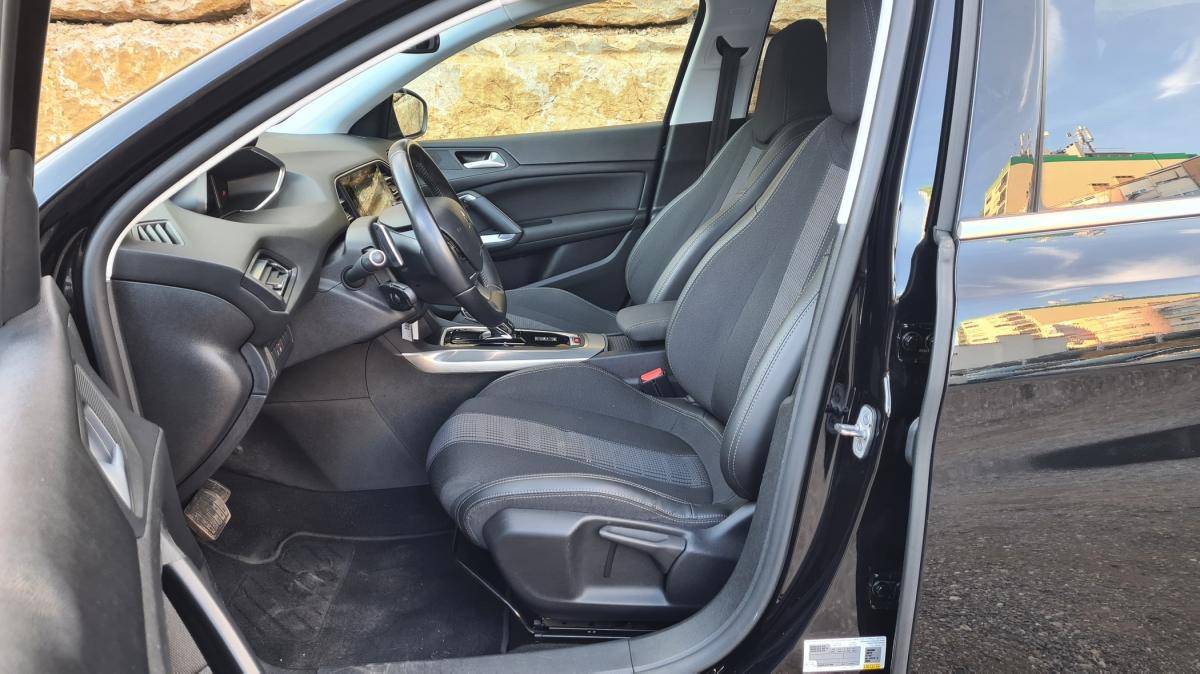 peugeot-308-sw-2020-diesel-1499cc