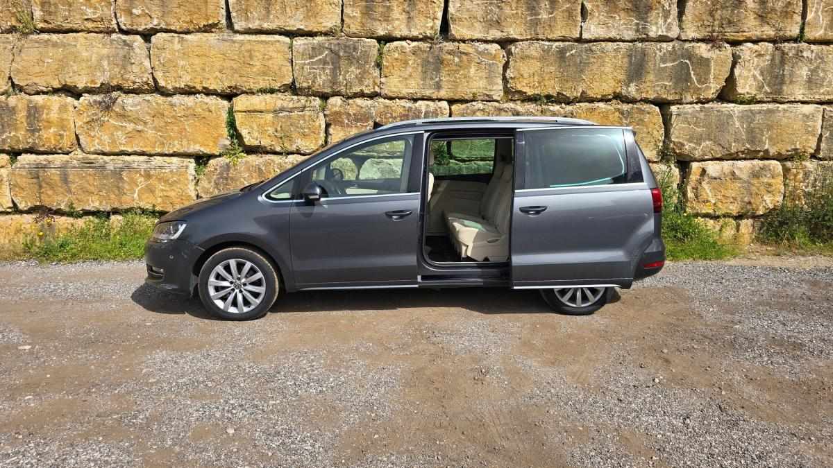 volkswagen-sharan-2017-diesel-1968cc