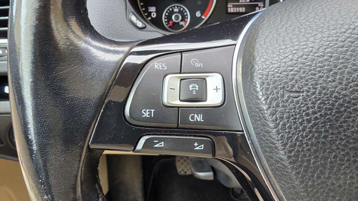 volkswagen-sharan-2017-diesel-1968cc