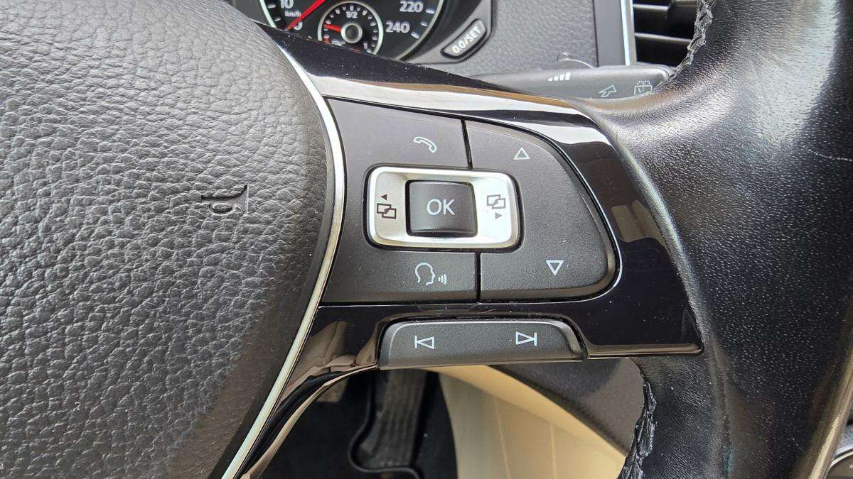 volkswagen-sharan-2017-diesel-1968cc