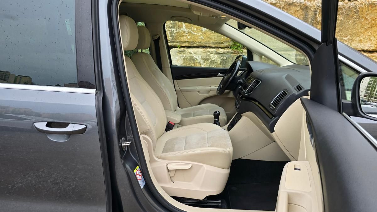 volkswagen-sharan-2017-diesel-1968cc