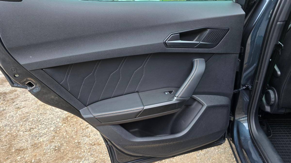 cupra-formentor-2022-hibrido-a-gasolina-1395cc