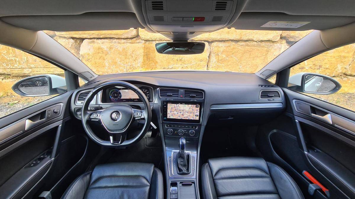 volkswagen-golf-2018-eletrico-500cc