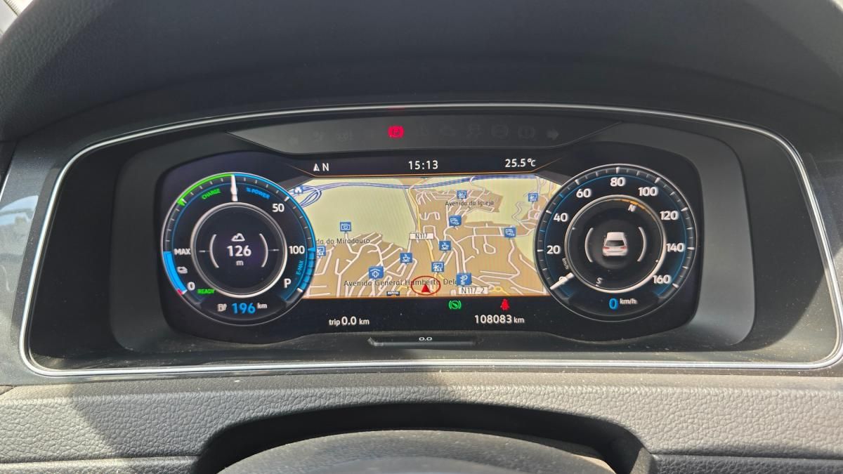 volkswagen-golf-2018-eletrico-500cc
