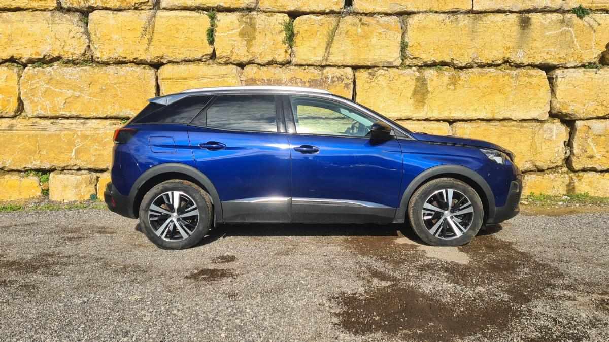 peugeot-3008-2019-diesel-1499cc