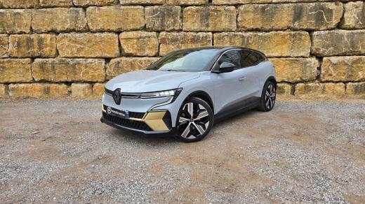renault-megane-2022-eletrico-0cc