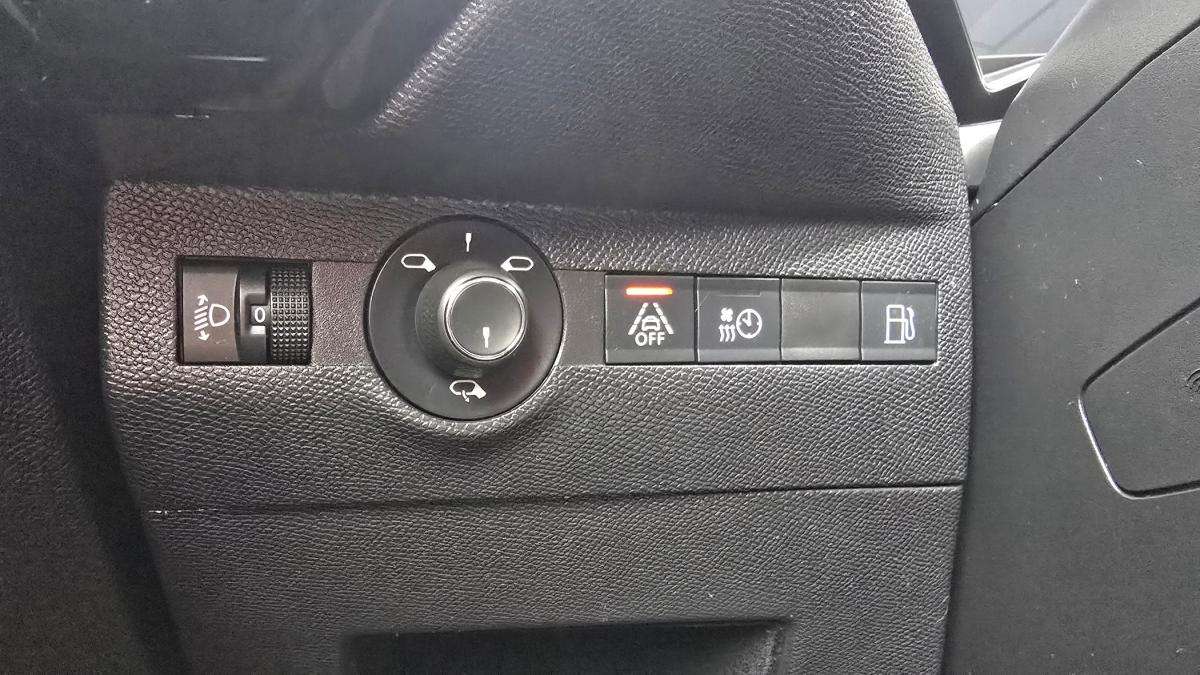ds-ds-7-crossback-2022-hibrido-a-gasolina-1598cc