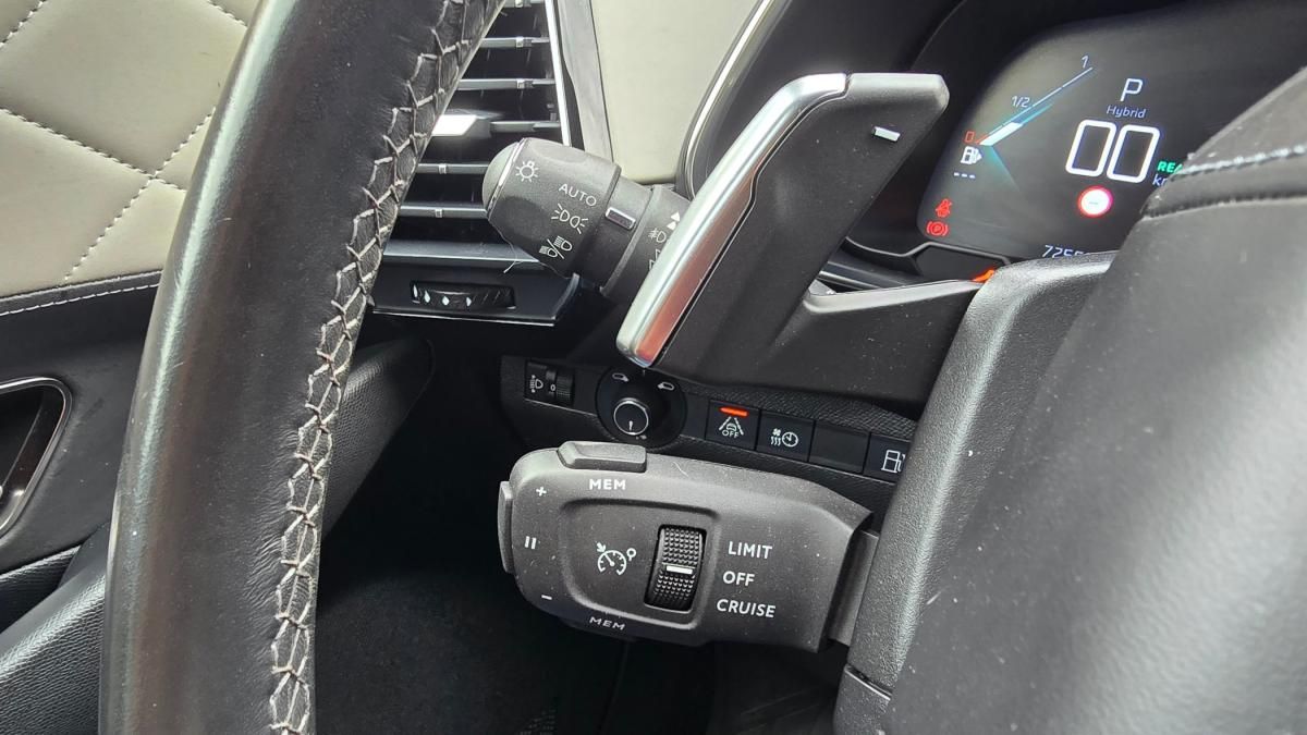 ds-ds-7-crossback-2022-hibrido-a-gasolina-1598cc