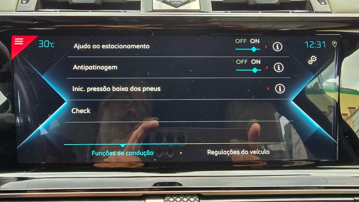 ds-ds-7-crossback-2022-hibrido-a-gasolina-1598cc