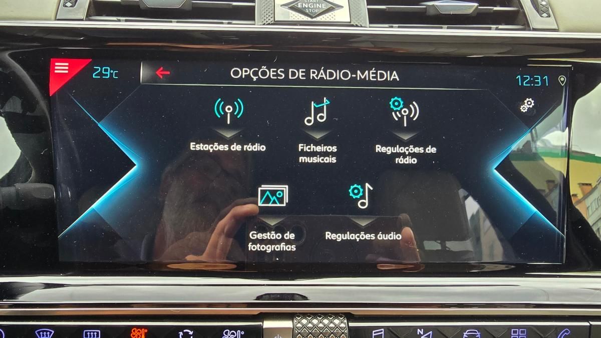 ds-ds-7-crossback-2022-hibrido-a-gasolina-1598cc