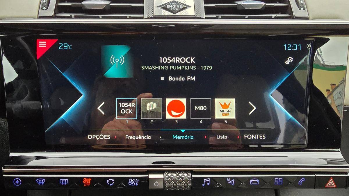 ds-ds-7-crossback-2022-hibrido-a-gasolina-1598cc