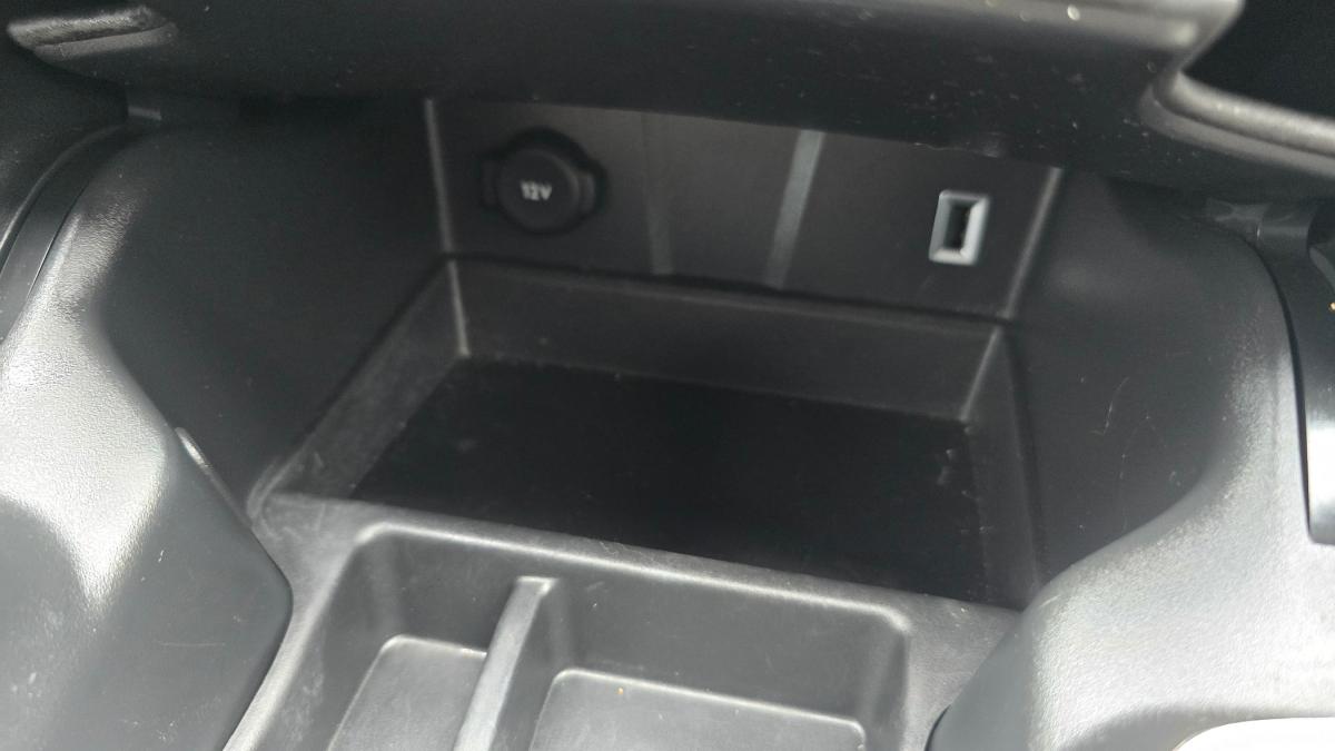 ds-ds-7-crossback-2022-hibrido-a-gasolina-1598cc