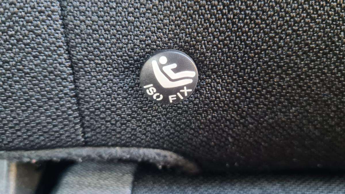 citroen-c4-2018-diesel-1560cc