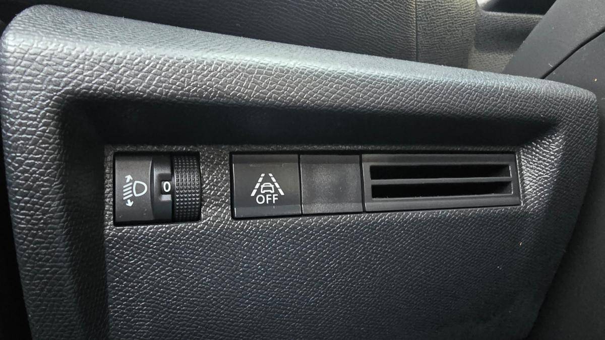 citroen-c4-2022-diesel-1499cc