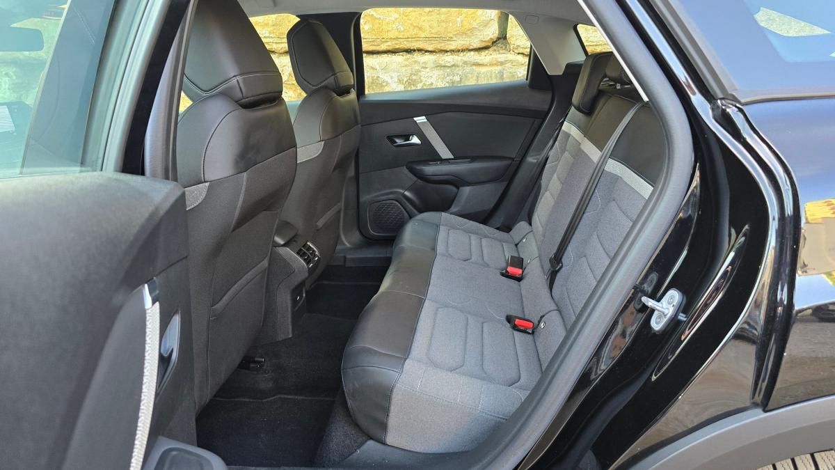 citroen-c4-2022-diesel-1499cc