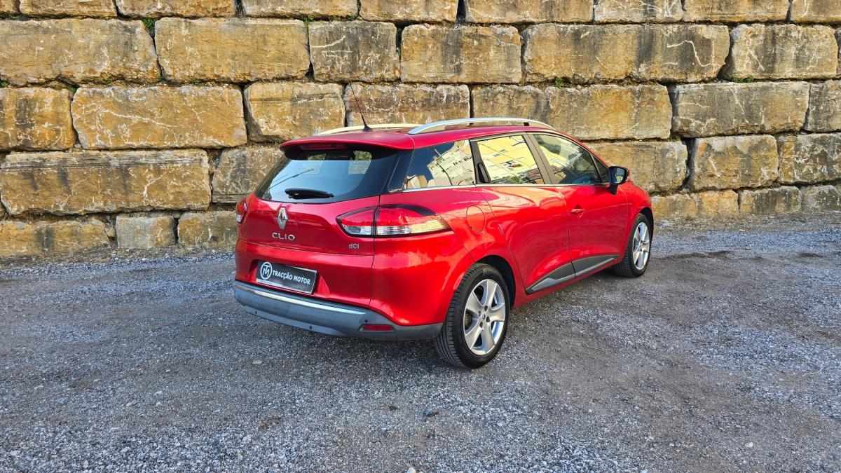 renault-clio-sport-tourer-2016-diesel-1461cc