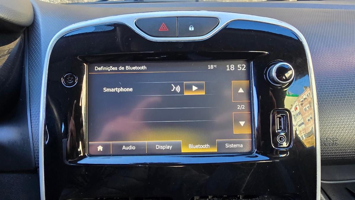 renault-clio-sport-tourer-2016-diesel-1461cc