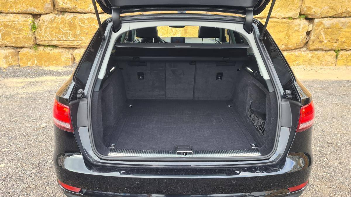 audi-a4-avant-2017-diesel-1968cc