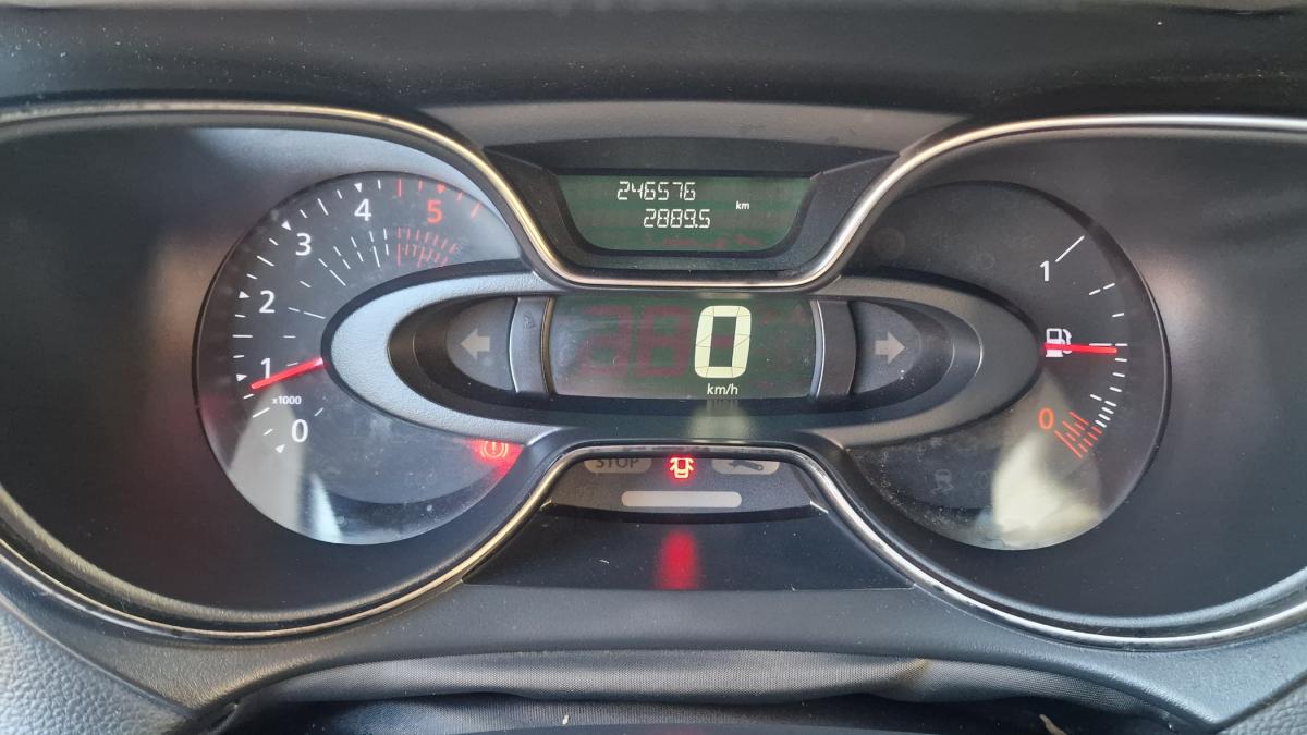 renault-captur-2019-diesel-1461cc