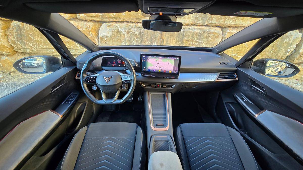 cupra-born-2023-eletrico-0cc