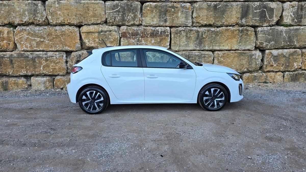 peugeot-208-2024-gasolina-1199cc