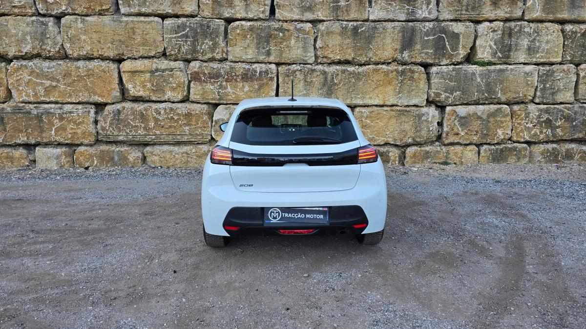 peugeot-208-2024-gasolina-1199cc
