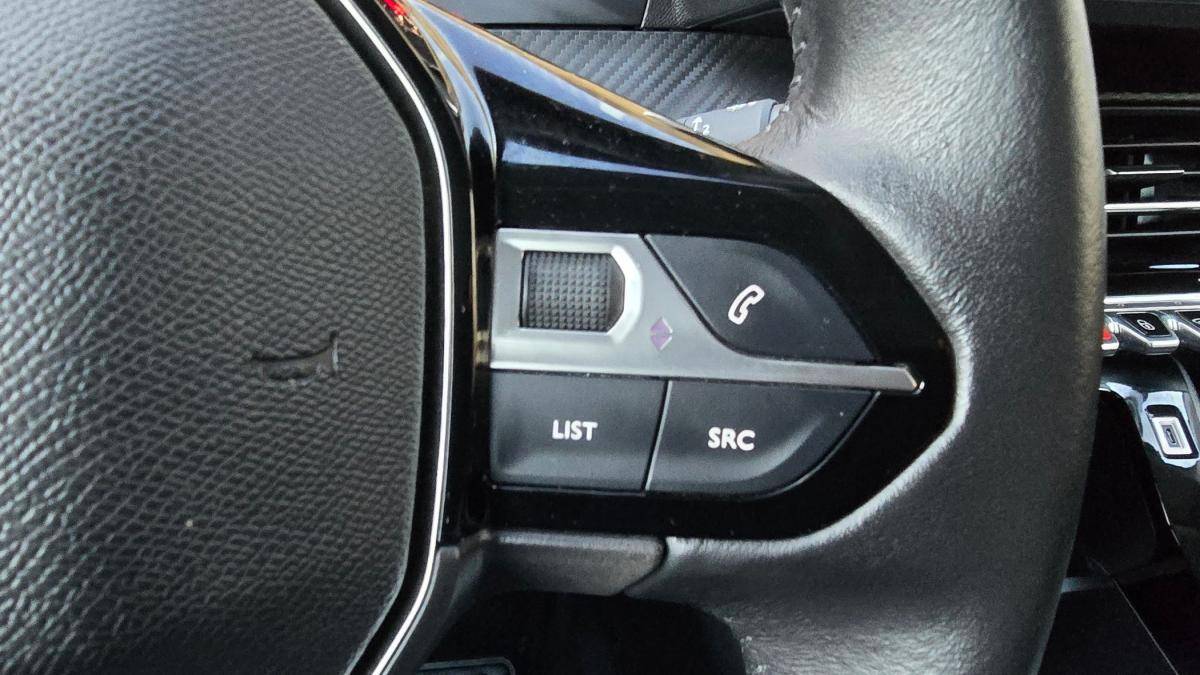 peugeot-208-2024-gasolina-1199cc