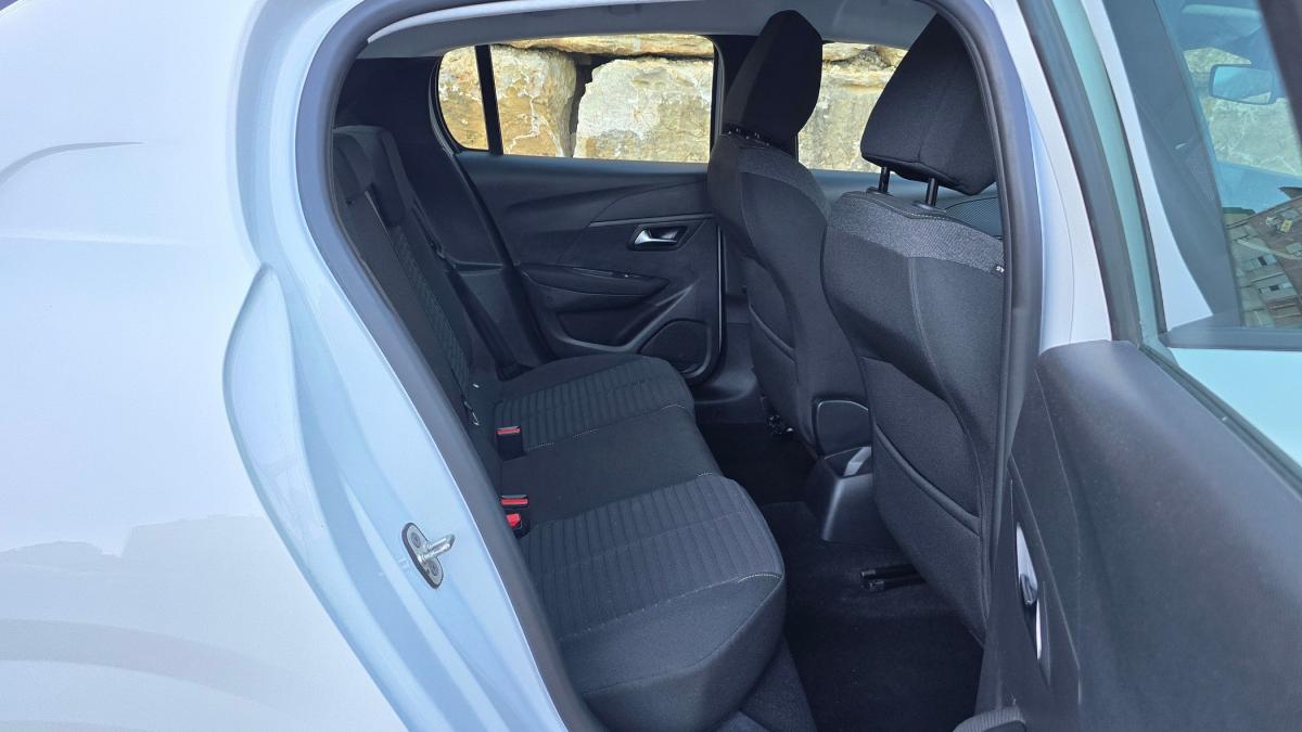 peugeot-208-2024-gasolina-1199cc