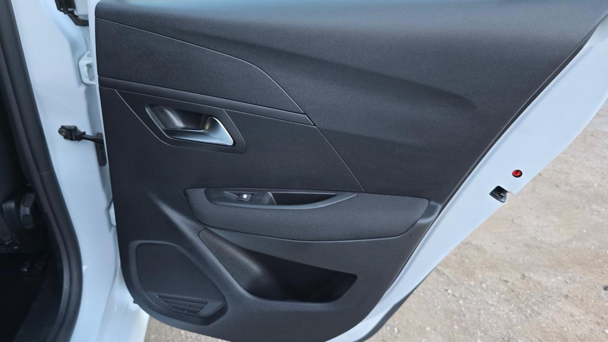 peugeot-208-2024-gasolina-1199cc
