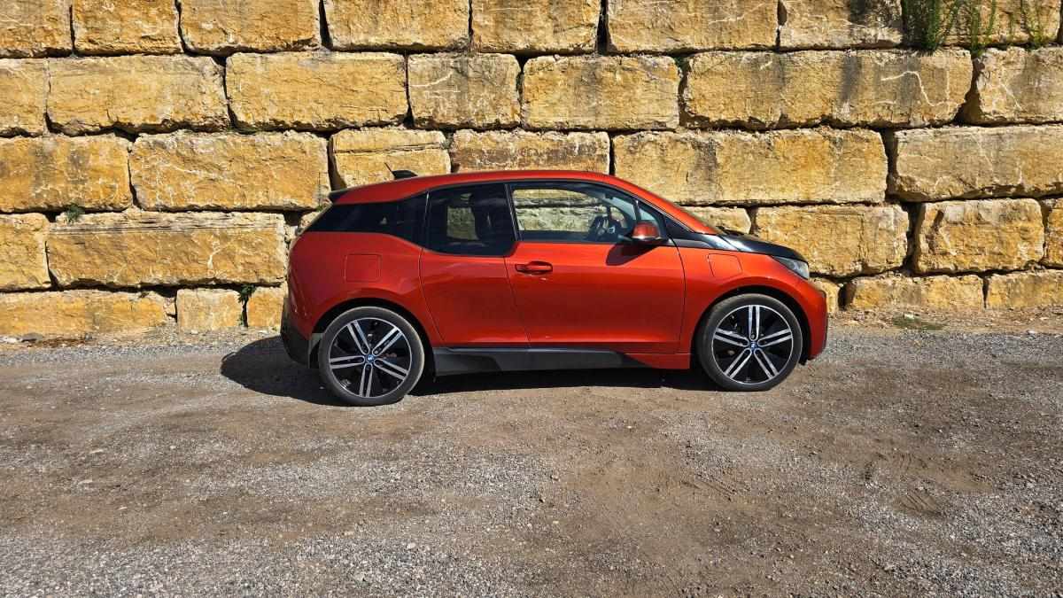 bmw-i3-2013-eletrico-0cc