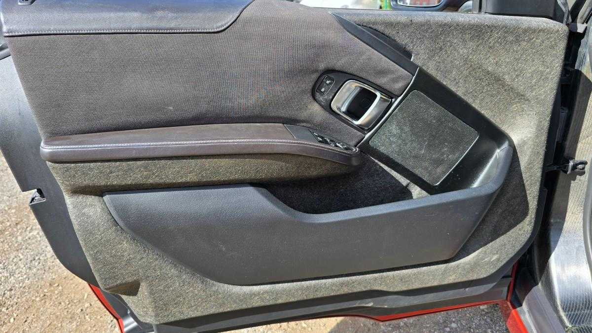 bmw-i3-2013-eletrico-0cc