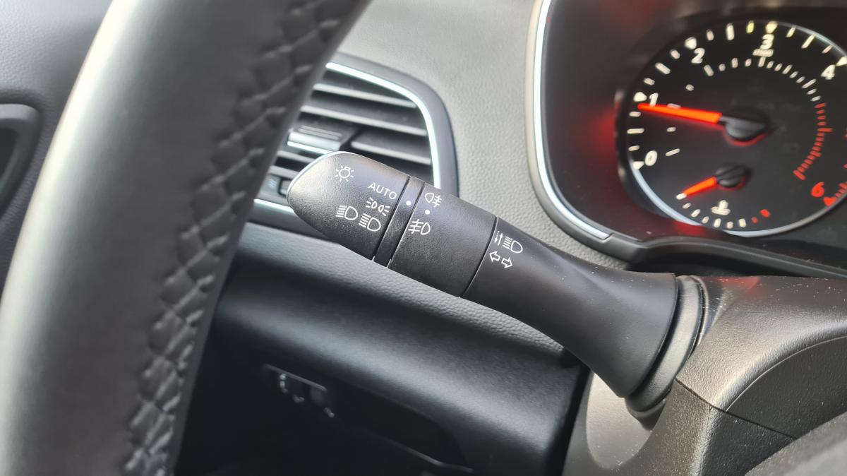 renault-megane-2022-diesel-1461cc