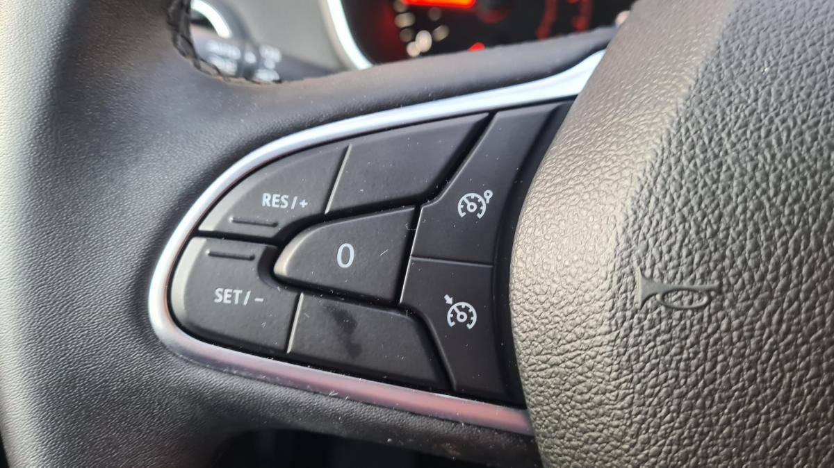 renault-megane-2022-diesel-1461cc