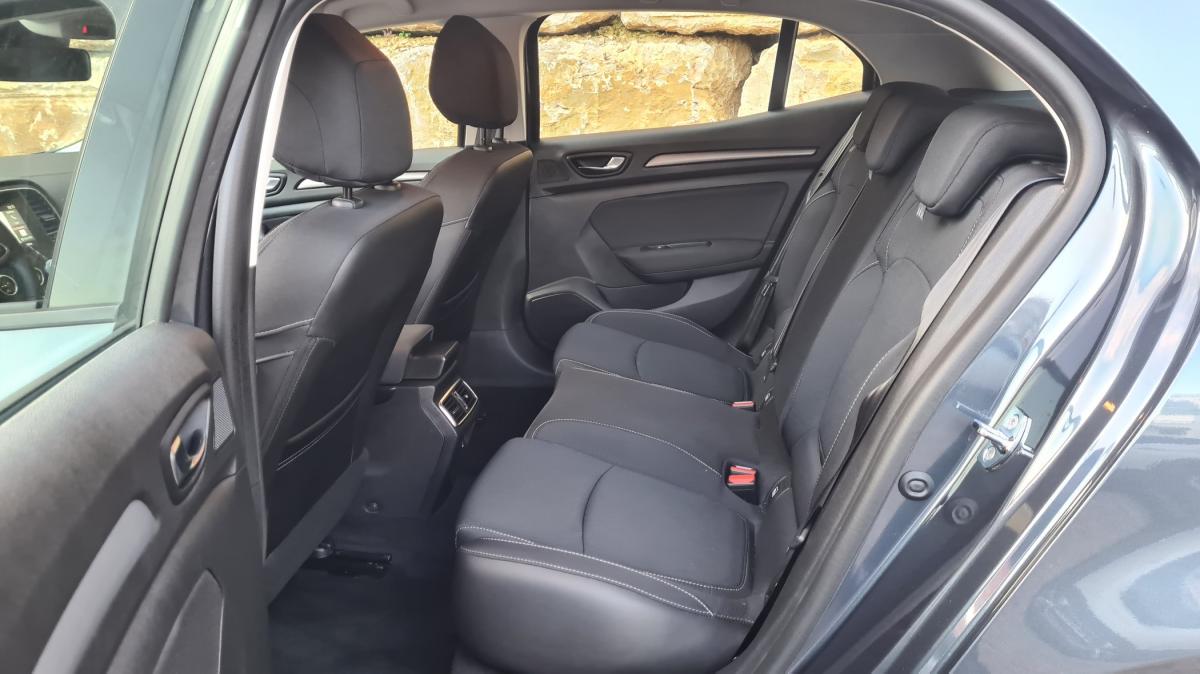 renault-megane-2022-diesel-1461cc