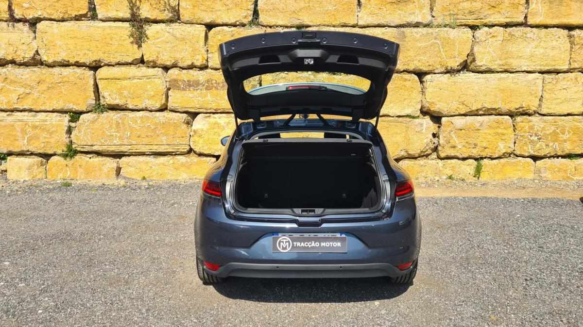 renault-megane-2022-diesel-1461cc
