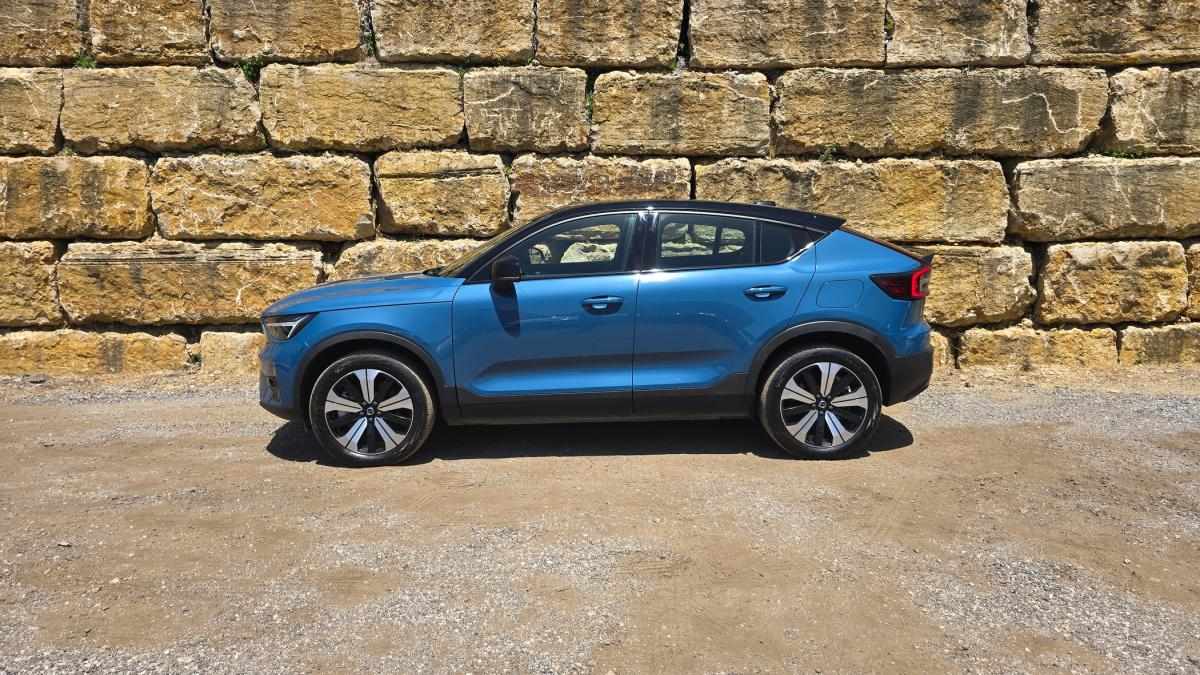 volvo-c40-2023-eletrico-0cc