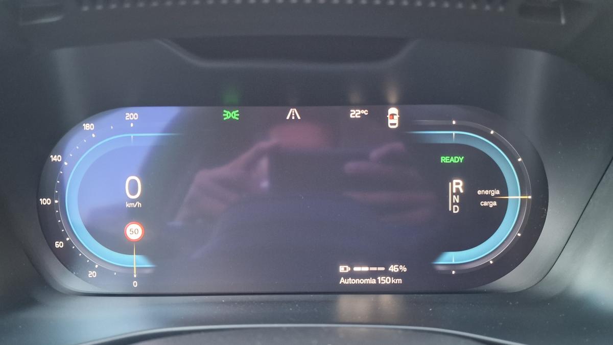 volvo-c40-2023-eletrico-0cc