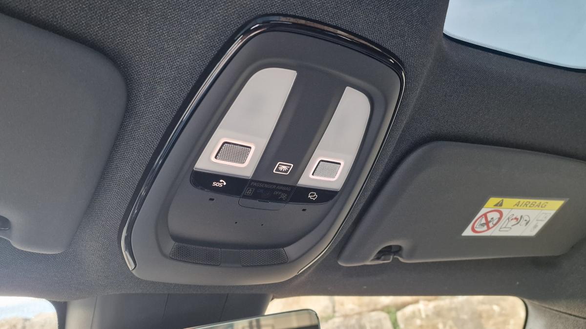 volvo-c40-2023-eletrico-0cc