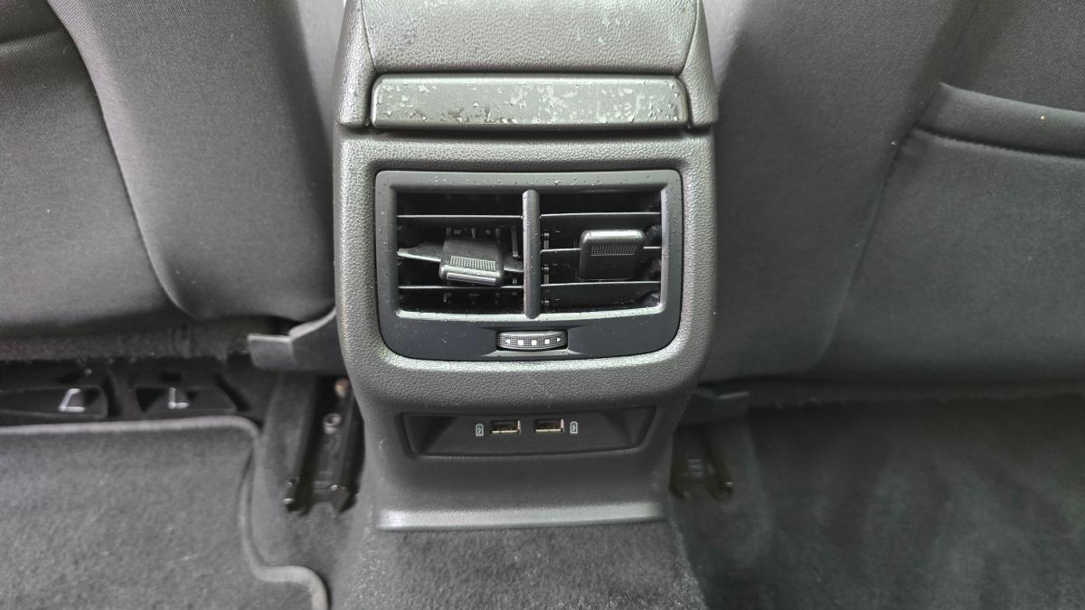 seat-leon-st-2018-diesel-1598cc