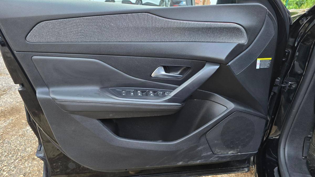 peugeot-408-2023-gasolina-1199cc