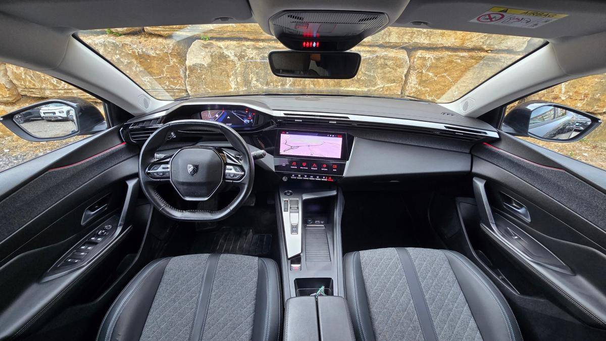 peugeot-408-2023-gasolina-1199cc