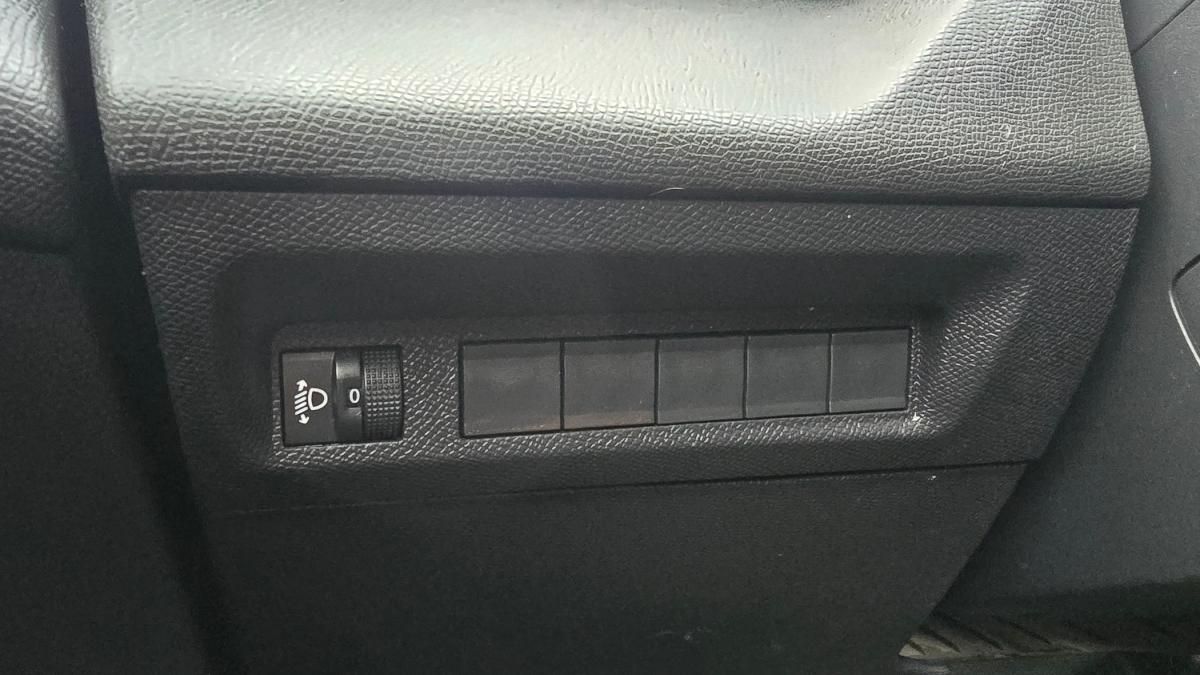 peugeot-408-2023-gasolina-1199cc