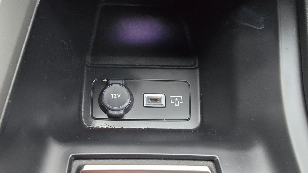 peugeot-408-2023-gasolina-1199cc