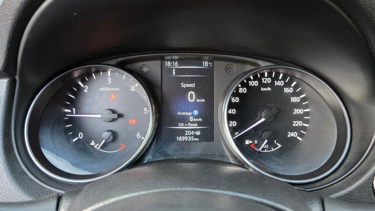 nissan-qashqai-2017-diesel-1598cc
