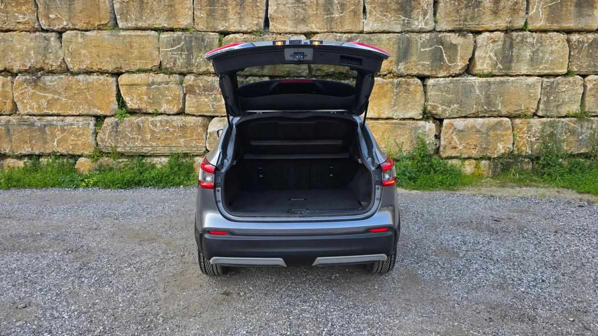 nissan-qashqai-2017-diesel-1598cc